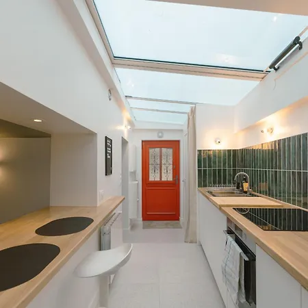 Mini Loft Buttes Chaumont Apartamento *