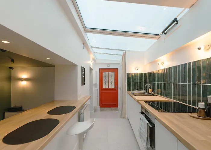 Mini Loft Buttes Chaumont Apartman *