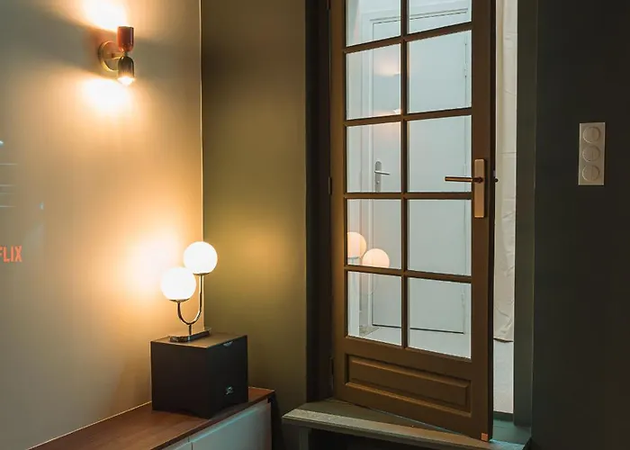 Mini Loft Buttes Chaumont * Parijs